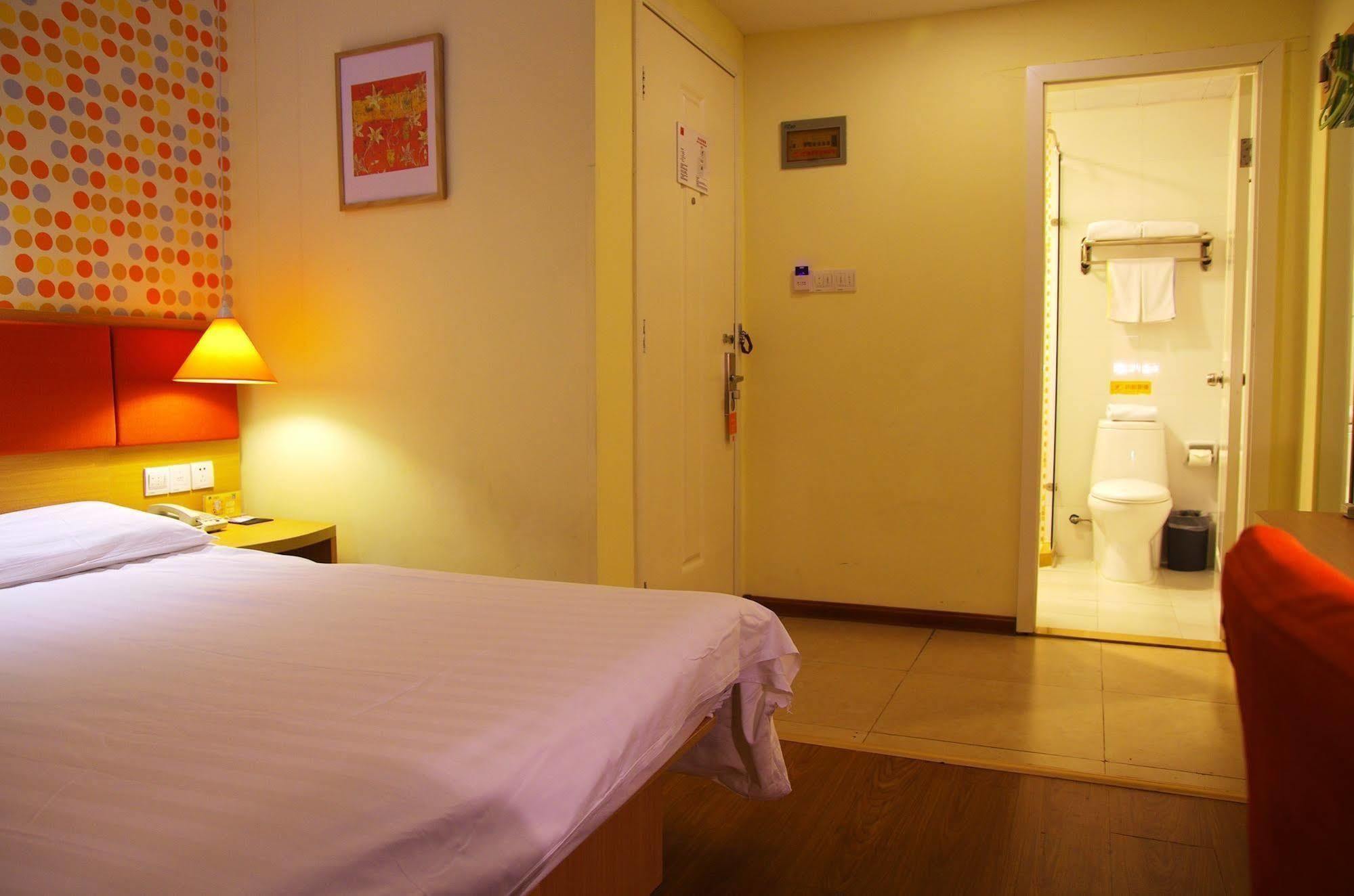 Home Inn Jiaxing Εξωτερικό φωτογραφία